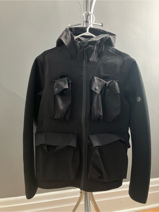 Isaora Other - Isaora Zurs neo hood - Japanese techwear- New with tags